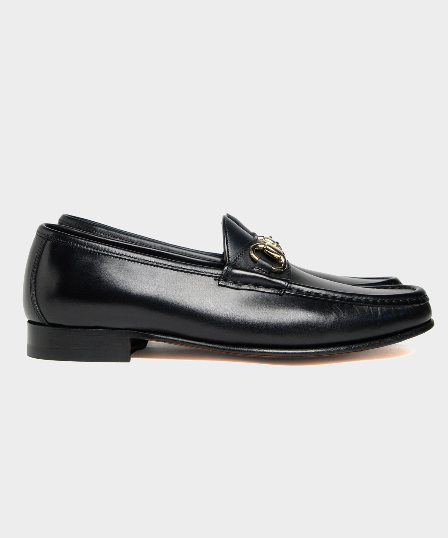 yuketen-moc-ischia-horsebit-loafer-in-blackyuketen-249526.jpg